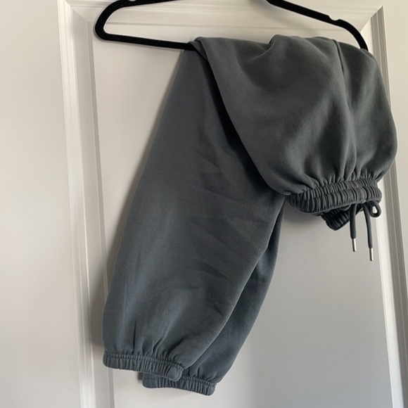 blue/grey tracksuit - Picture 3 of 3